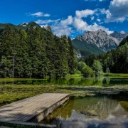 Planšarsko jezero: Alpska oaza u obliku srca idealna je za jesenski vikend izlet