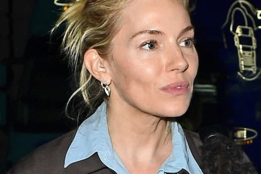 Sienna Miller s lakoćom nosi jesenske boje, želimo kopirati njezin outfit za svaki dan