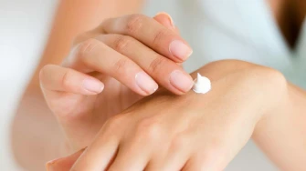 Najbolje kreme za ruke koje štite kožu tijekom hladnih dana