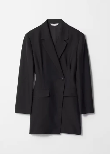 Jesen je donijela povratak chic modnog trenda – haljine u stilu blejzera