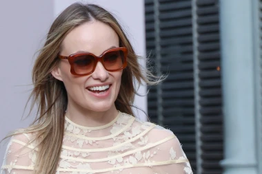 Olivia Wilde zablistala u predivnoj boho haljini dizajnera kojeg obožava i Severina