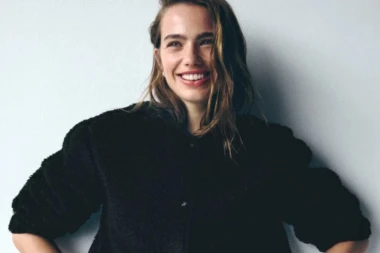 Najslađe i najudobnije: Teddy jakne i kaputi koje želimo u svom ormaru