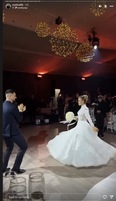 Kao da lebdi: Neobična vjenčanica Martine Filić sve je ostavila bez daha