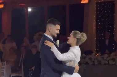 Kao da lebdi: Neobična vjenčanica Martine Filić sve je ostavila bez daha