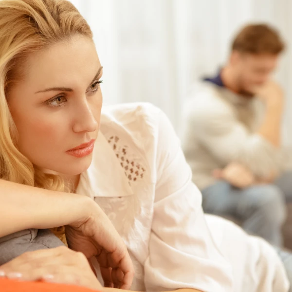 Zajedno, a sami: Što trebaš poduzeti ako se u partnerskom odnosu osjećaš usamljeno