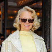 U svijetu koji sve pegla, od bora do istine, iskrenost je novi 'statement komad' koji nikad ne izlazi iz mode