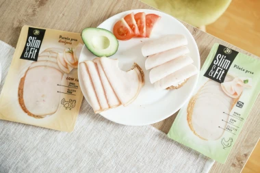 Dnevnik sportaša: Kako živi, jede i uživa zgodni gym trener i nogometaš Karlo