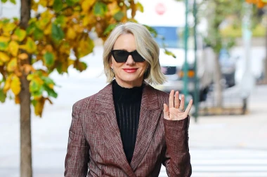 Naomi Watts u top odijelu sezone: Slavna plavuša potvrdila - smeđa je nova crna