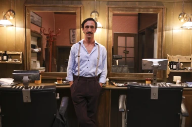 Amar Bukvić, Jasna Bilušić i Marija Jerneić u neočekivanim ulogama: Evo tko su sve stanovnici Vrila u 'Divljim pčelama'!