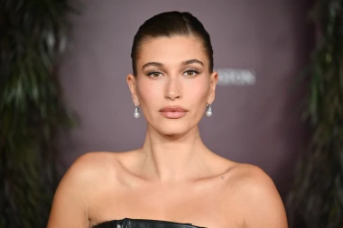 Hailey Bieber cipelama prekršila staro modno pravilo - je li htjela nešto poručiti?