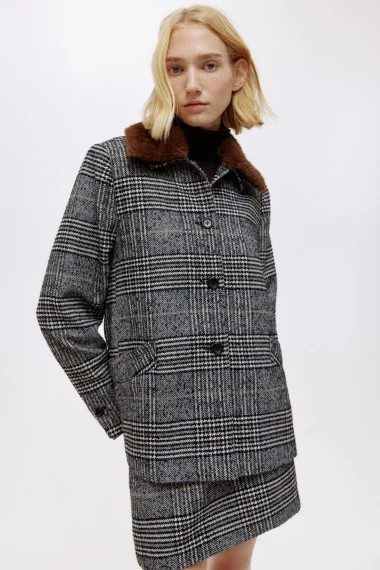 Stylish i cozy: Jakne s umjetnim krznom dominiraju zimskim trendovima