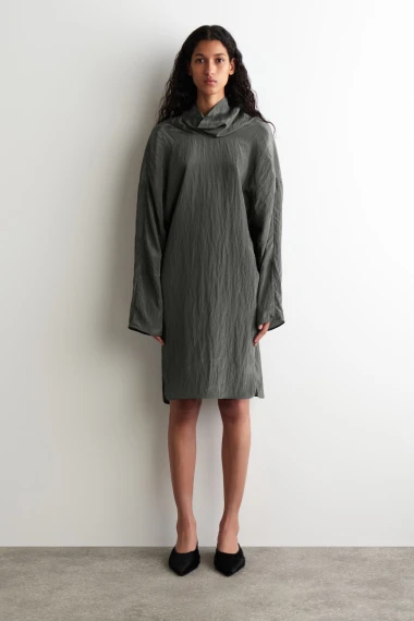 Što odjenuti na zimsko vjenčanje? Najljepše haljine iz high street ponude