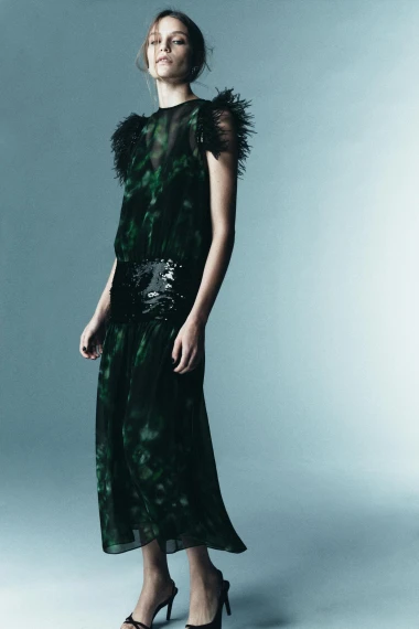 Što odjenuti na zimsko vjenčanje? Najljepše haljine iz high street ponude