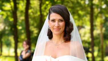 Olga i Marta zasjale u bijelim vjenčanicama - koja vam je ljepša?