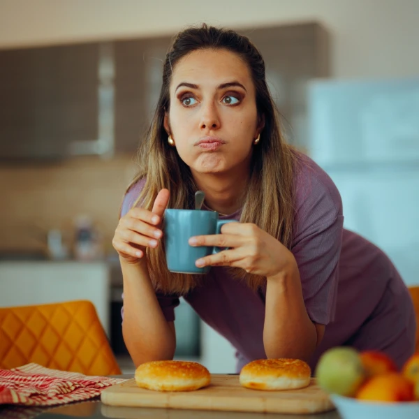 Nevidljivi teret majčinstva: Zašto je organizacija kućanstva uglavnom ženski posao?