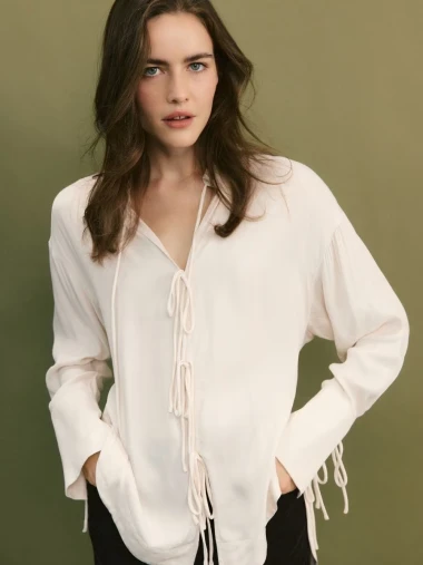 Najljepše bluze do 20 eura: Jesenski i zimski favoriti iz high street ponude