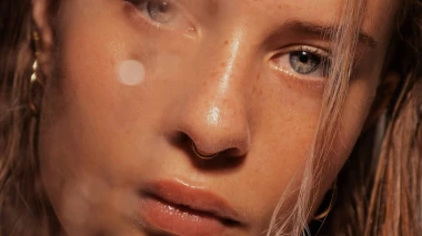 Tajne pravilnog nanošenja seruma za lice koje mijenjaju izgled tvoje kože