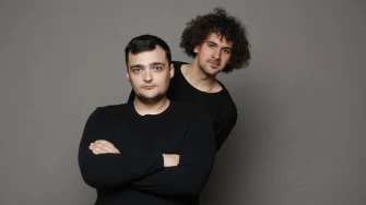 Smijeh, kaos i umjetna inteligencija: nova komedija Kazališta Moruzgva stiže u Scenoteku