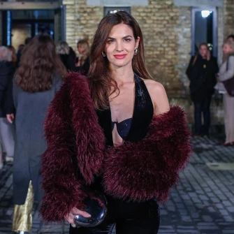 Zvijezda večeri: Arija Rizvić zablistala na svečanom otvorenju HNK2