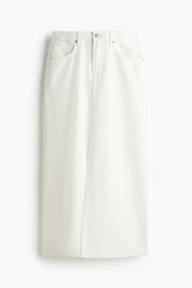 Traper suknja i zima idu zajedno – evo kako je stilizirati ove sezone