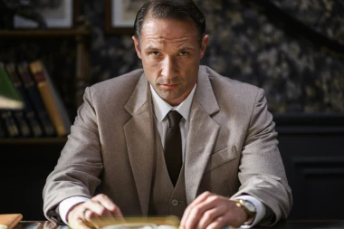 Tko je zgodni Slovenac koji je zaludio Hrvatice? Negativac iz 'Divljih pčela' o kojem se ne prestaje pričati