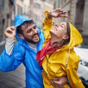 Ljubavni horoskop za studeni: Bikovi trebaju slušati intuiciju, a ovaj znak čekaju svađe u vezi