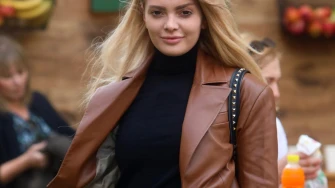 Ella Dvornik objavila kadar iz spavaće sobe s dečkom i poslala važnu poruku: 'Ovako izgleda mir'