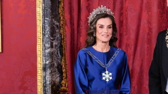 Kraljica Letizia prekrasna tijekom posjeta sultana Omana: Zasjala u dvije kreacije, obje smo već vidjeli