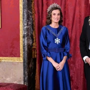 Kraljica Letizia prekrasna tijekom posjeta sultana Omana: Zasjala u dvije kreacije, obje smo već vidjeli