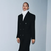 10 savršenih: Crni kaput je bezvremenski klasik koji nikad ne izlazi iz mode