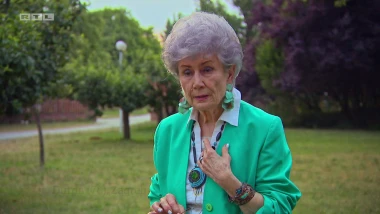 Jedan farmer kući šalje čak tri dame, ljubomornih je sve više, a na tulumu će pasti vrući poljubac!