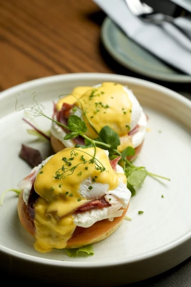 Mime’s na Bundeku: Gdje doručak postaje doživljaj, a večera prava zabava uz odličnu hranu