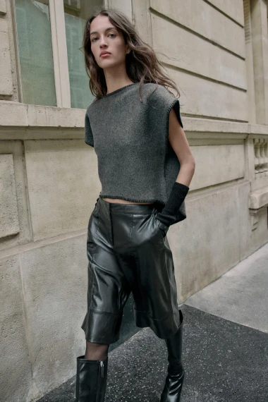 Veste bez rukava: Cozy trend koji vlada zimskom sezonom