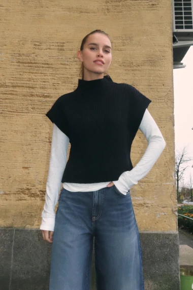 Veste bez rukava: Cozy trend koji vlada zimskom sezonom