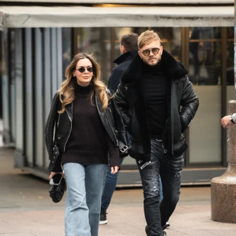 Moćni u crnom: Par sa špice u atraktivnoj kombinaciji s kojom ne možete pogriješiti