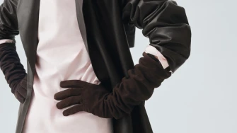 Kožne rukavice: Više od modnog dodatka, simbol bezvremenske elegancije