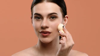 Zašto puderi oksidiraju? Donosimo ti 10 savjeta kako spriječiti ovu pojavu