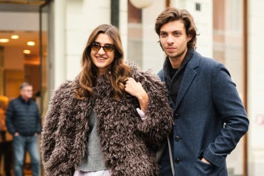 Kao s naslovnice: Savršeno usklađen par s neodoljivom modnom vibrom