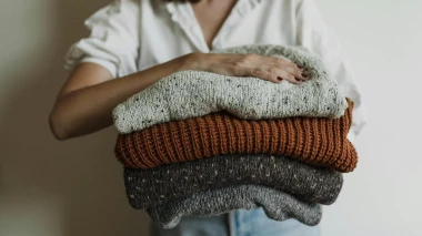 Organizacija garderobe: Kako pametno pripremiti ormar za zimu