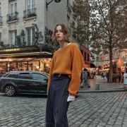 Traper suknje u zimskim kombinacijama: Bezvremenski komad koji podiže svaki outfit