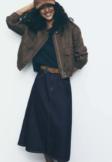 Traper suknje u zimskim kombinacijama: Bezvremenski komad koji podiže svaki outfit