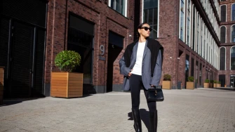 Svaka stylish žena u ormaru posjeduje crne tajice – evo što ih čini posebnima