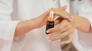 Serumi s vitaminom C: Tajna ujednačenog i sjajnog tena