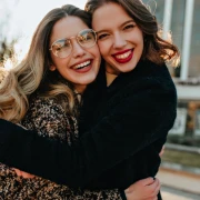 Horoskop za četvrtak: Ovnovima se smiješi novi posao, strijelci će se posvetiti sebi