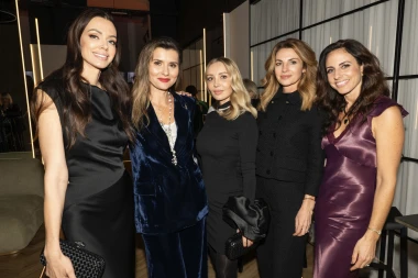 Zavirite s nama na inspirativno, predblagdansko, žensko druženje u režiji dizajnerice Aleksandre Dojčinović