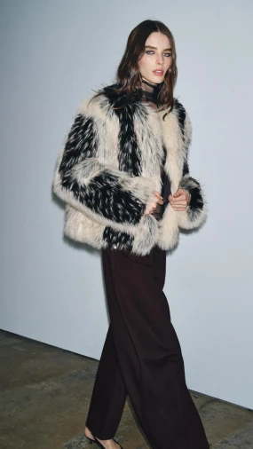 Iz high street ponude: Najljepše bunde od umjetnog krzna koje ćemo nositi cijelu sezonu