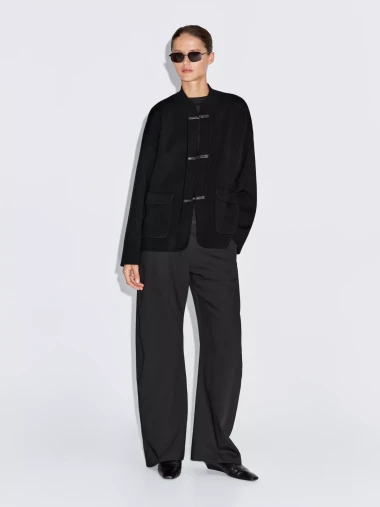 Od ureda do ležernih kombinacija: Najljepše zimske jakne koje podižu svaki look