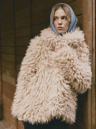 Od ureda do ležernih kombinacija: Najljepše zimske jakne koje podižu svaki look