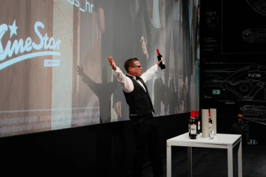 Večer magije o kojoj se priča: Zagreb oduševila premijera filma 'Majstori iluzije 3: Sad me vidiš, sad me ne vidiš!'