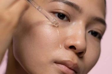 Tajna staklenog tena: Najbolji korejski serumi za čistu i blistavu kožu